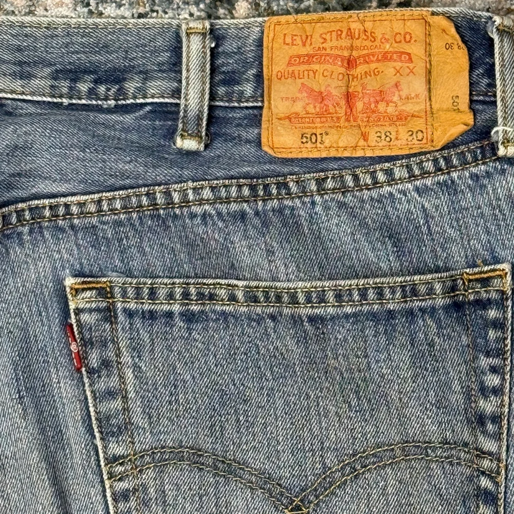 Levi's 501 Jeans Mens 38x30 Blue Denim